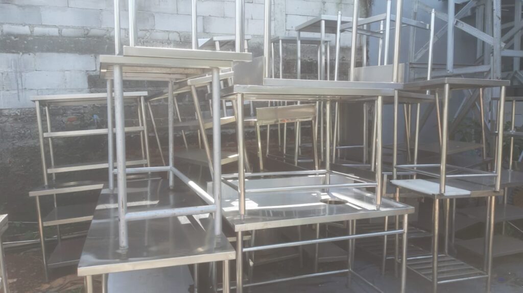 Jual beli peralatan restoran bekas di Jakarta Pusat